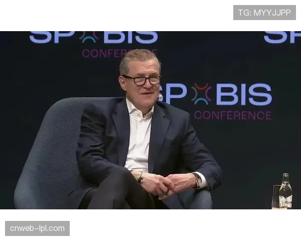 拜仁CEO德雷森强调女子足球投资价值，俱乐部主导联盟成立